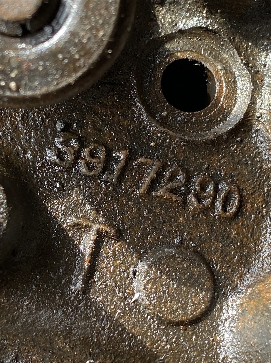 1968-1969 Chevrolet 307 327 1.72 1.5 Camel Hump Head 3917290 1968-1969 Chevrolet 307 327 1.72 1.5 Camel Hump Head 3917290