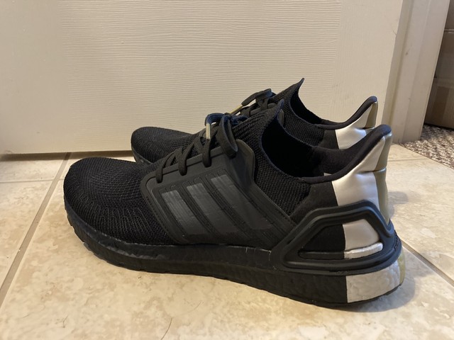 black and gold ultra boost 20