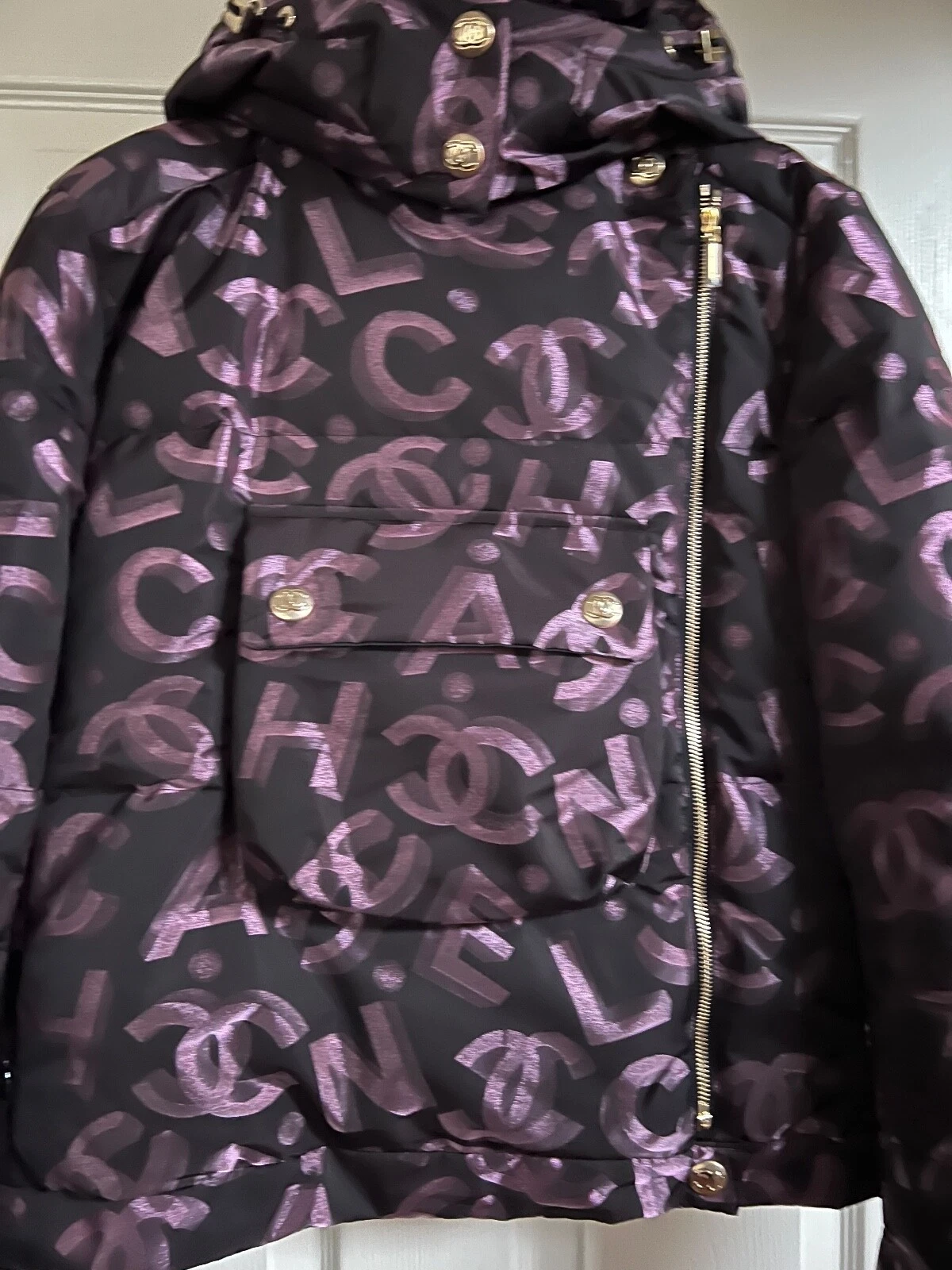 CHANEL 22N 23 COCO NEIE CC LOGO NUOVE ETICHETTE NERO ROSA PUFFER GIACCA ORO CC 36 38