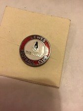 LEWES FOOTBALL CLUB  (Sm. vitreous enamel c.1999) - lapel badge.