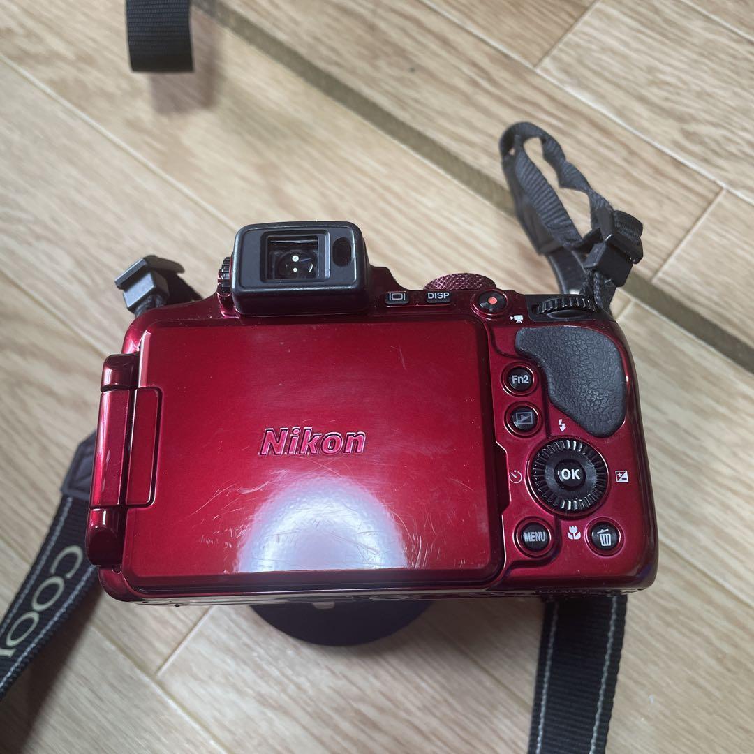 Nikon B700 20.3MP 60x Optical Zoom Coolpix Compact System Camera