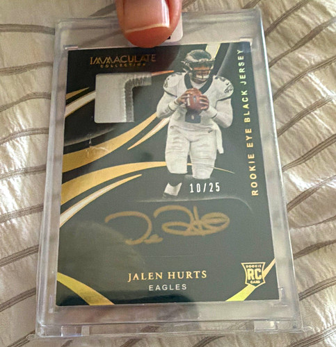 2020 Panini Immaculate Jalen Hurts REB-7 Rookie Eye Black Jersey Auto Gold /25
