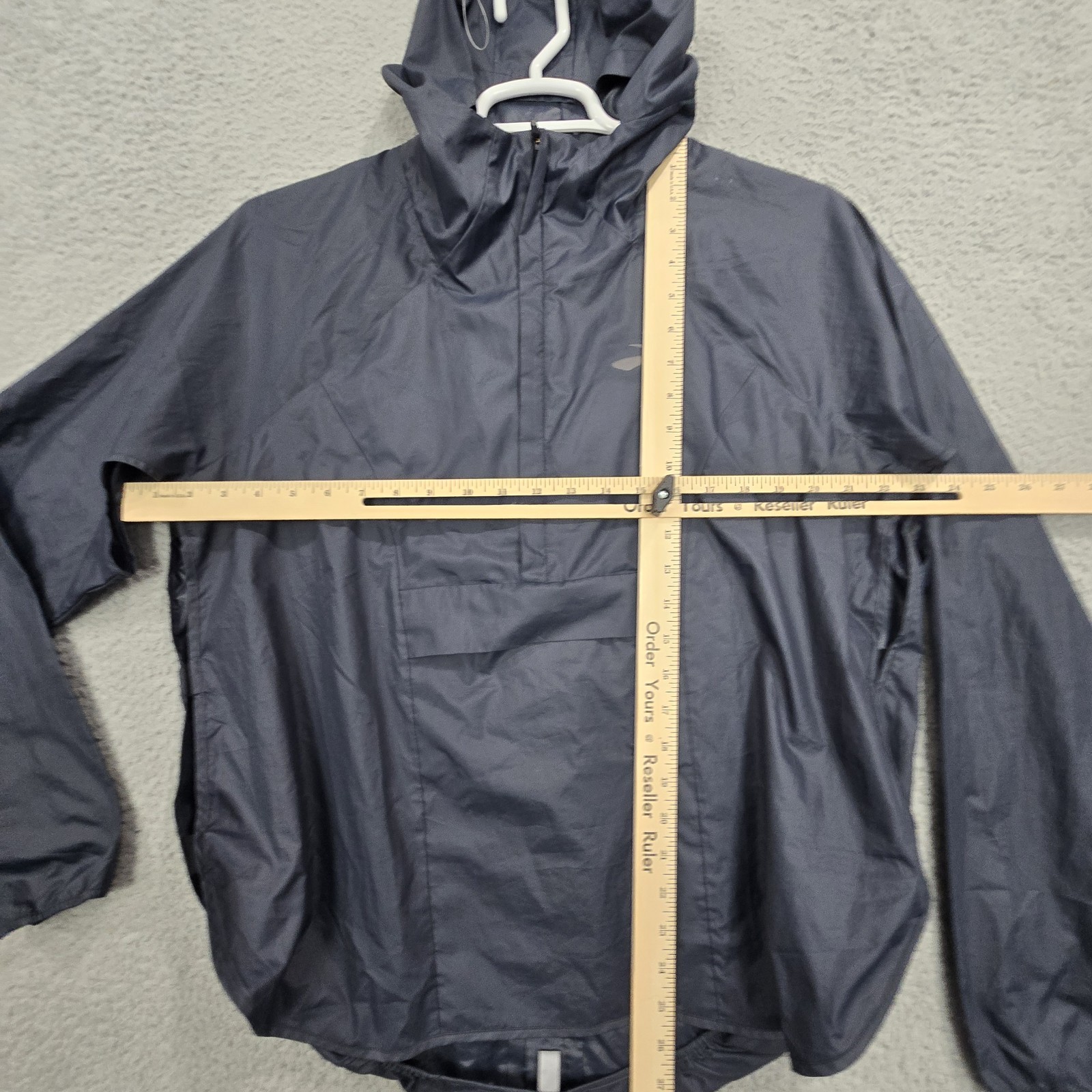 Brooks Pullover Windbreaker Lightweight Womens XL… - image 9