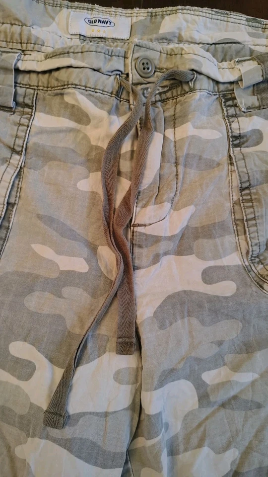 Pantalones Cortos Old Navy Para Mujer Talla 16 Blanco Crema Camuflados Forrados Secado Rápido Foto 4 de 4