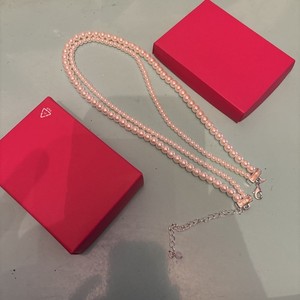AVON DOUBLE STRAND WHITE FAUX PEARL NECKLACE NIB