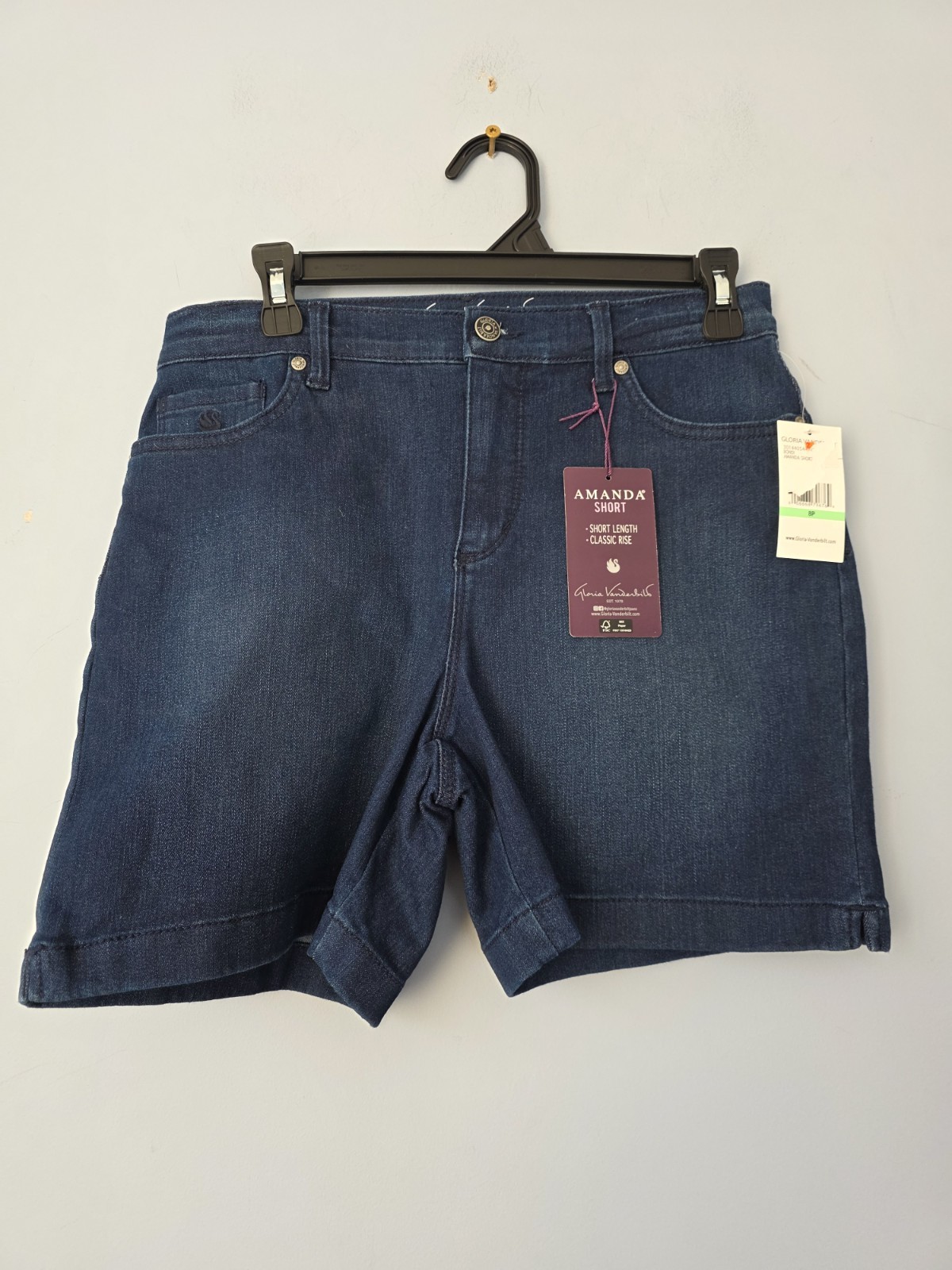 Gloria Vanderbilt Amanda Classic Rise Short Length Women's J