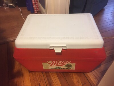 Vintage Miller High Life Gott Model 1960 60 Quart Cooler Large Ice Chest Plug