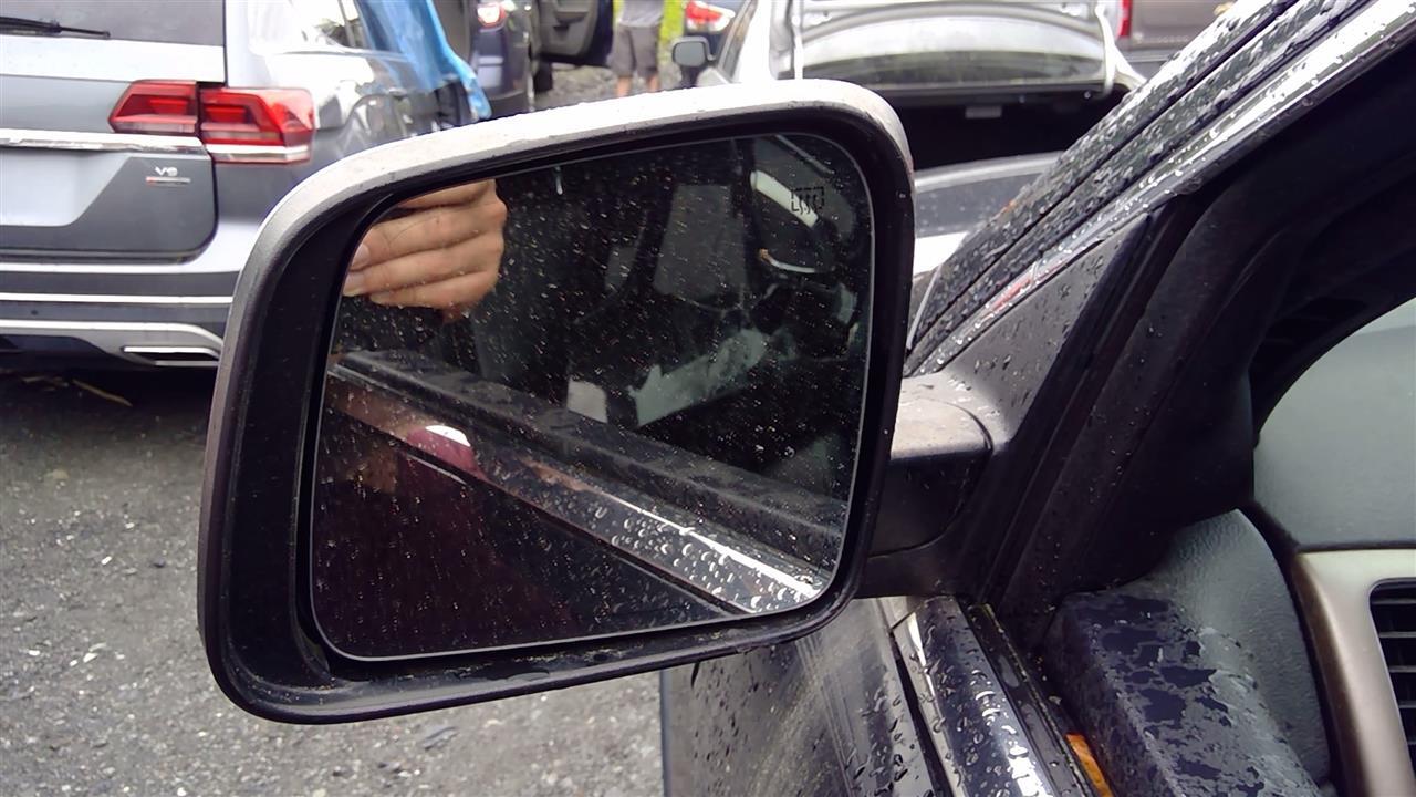 Used Deck Lid fits: 2015 Jeep Grand cherokee privacy tint glass w/rear view came