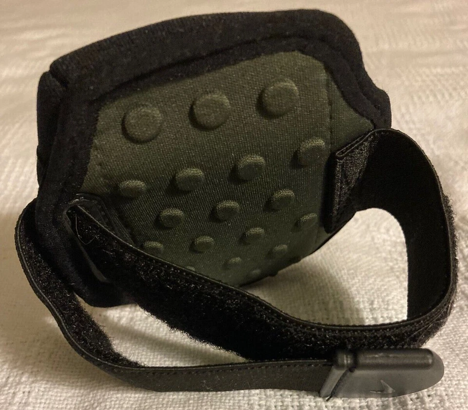 Nike Sport Running Armband for ipod, Cards, Money - Image 2 of 3