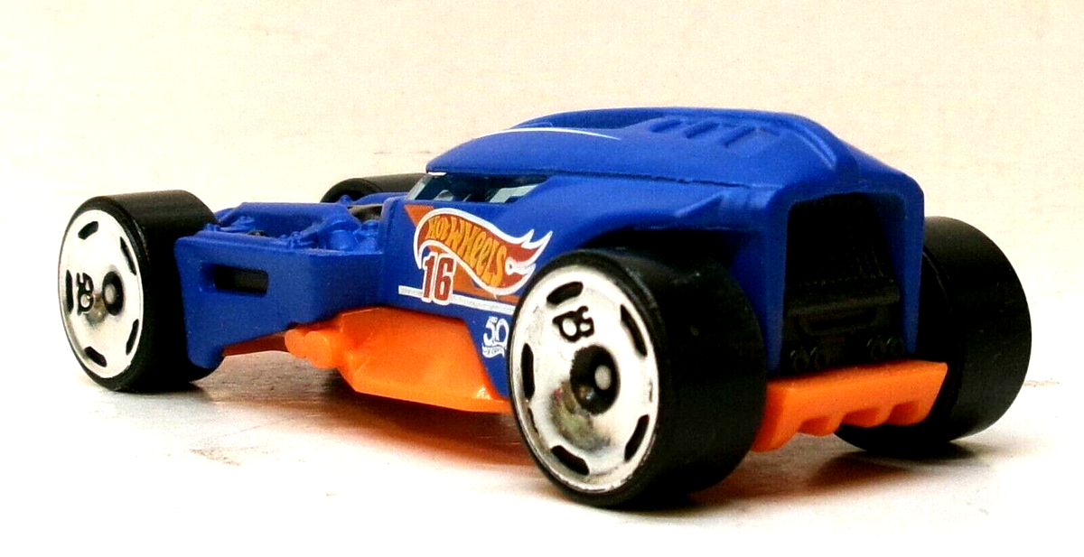 LOOSE 2018 HOT WHEELS 1:64 HW 50th ANNIVERSARY BLUE HW50 CONCEPT