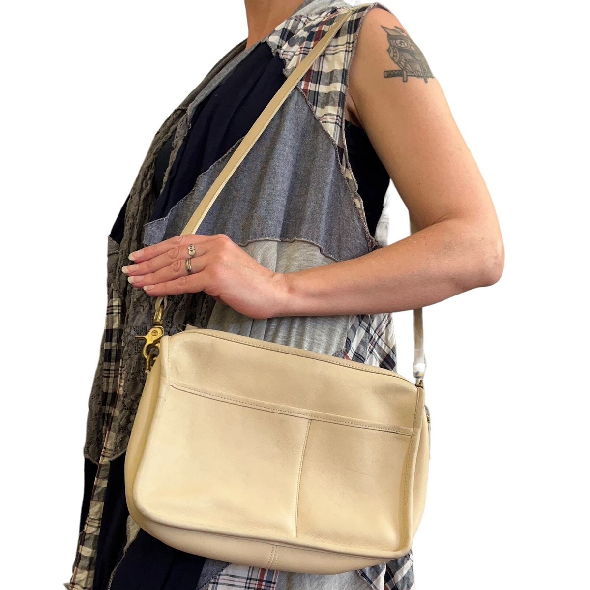 Vintage Coach Bone White Leather Companion Bag Shoulder Vintage Coach Bone White Leather Companion Bag Shoulder