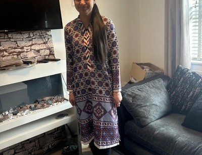 Asiatischer Stil Kurta, Jarjat Stoff, S, M, L, XL GRÖSSE, schöner Druck, 41 cm Länge