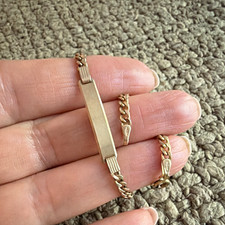 9ct Yellow Gold ID Bar Curb Link Chain Bracelet, Lobster Clasp, 18cm, 1g weight