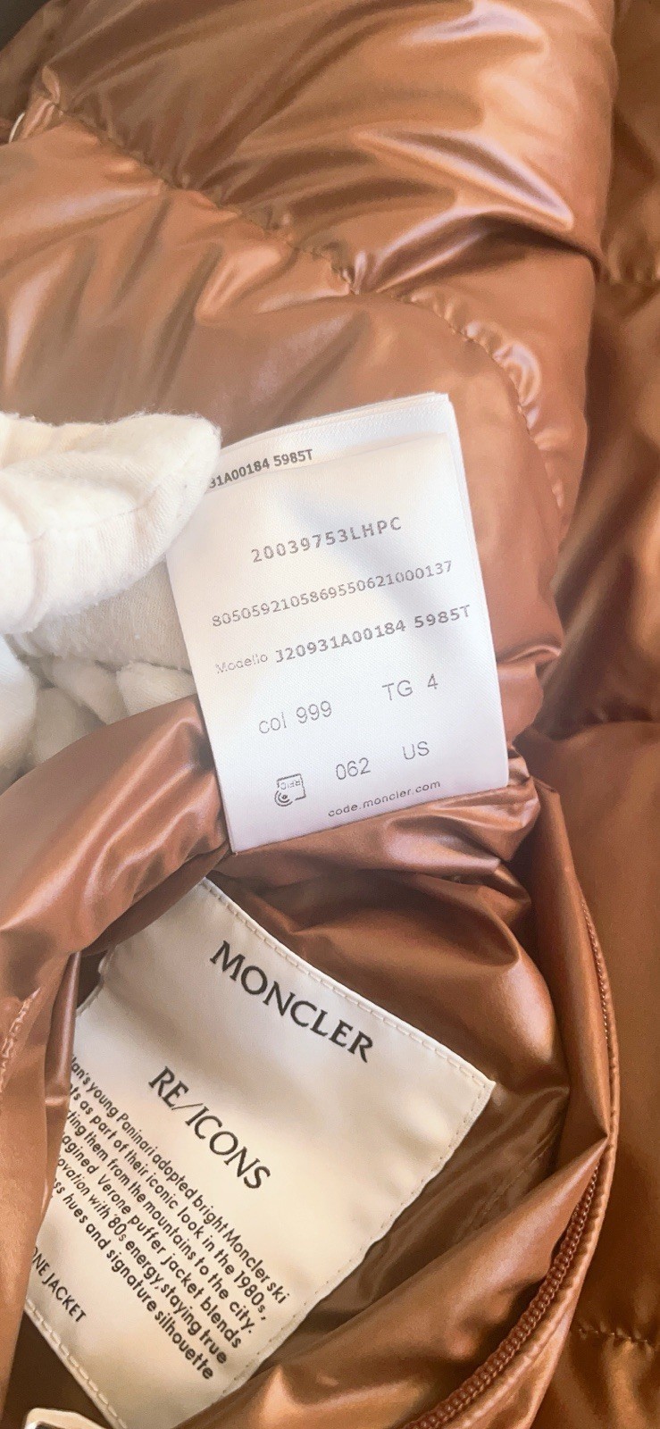 $2540 MONCLER Women’s Black & Brown Verone Short Reversible Down Jacket Size 4 thumbnail 11