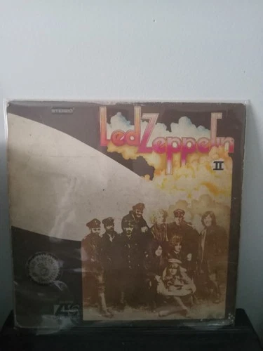Led Zeppelin - Led Zeppelin II (Vinyl)