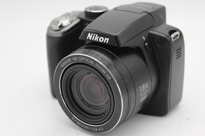 Nikon COOLPIX P80 10.1MP 18x Zoom Digitalkamera