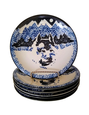 Set of (6) Tienshan Folk Craft ''Wolf'' 7 5/8'' Salad/Dessert Plates,