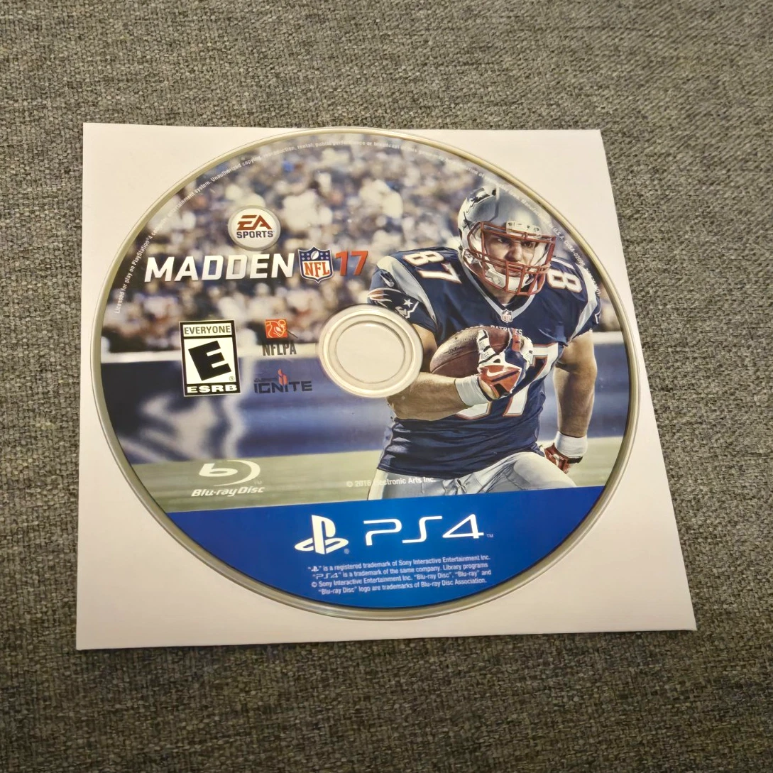 Madden NFL 17 TESTED PS4 PlayStation 4 Disc Only Football EA Sports Gronkowski