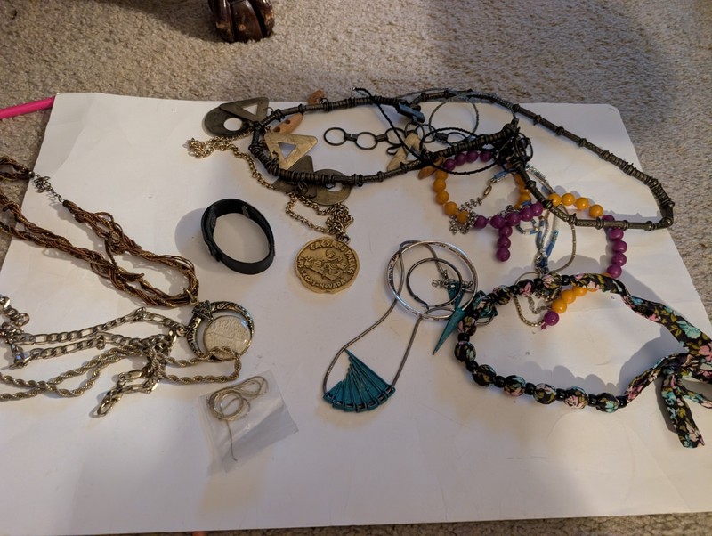 Mixed Jewelry Lot