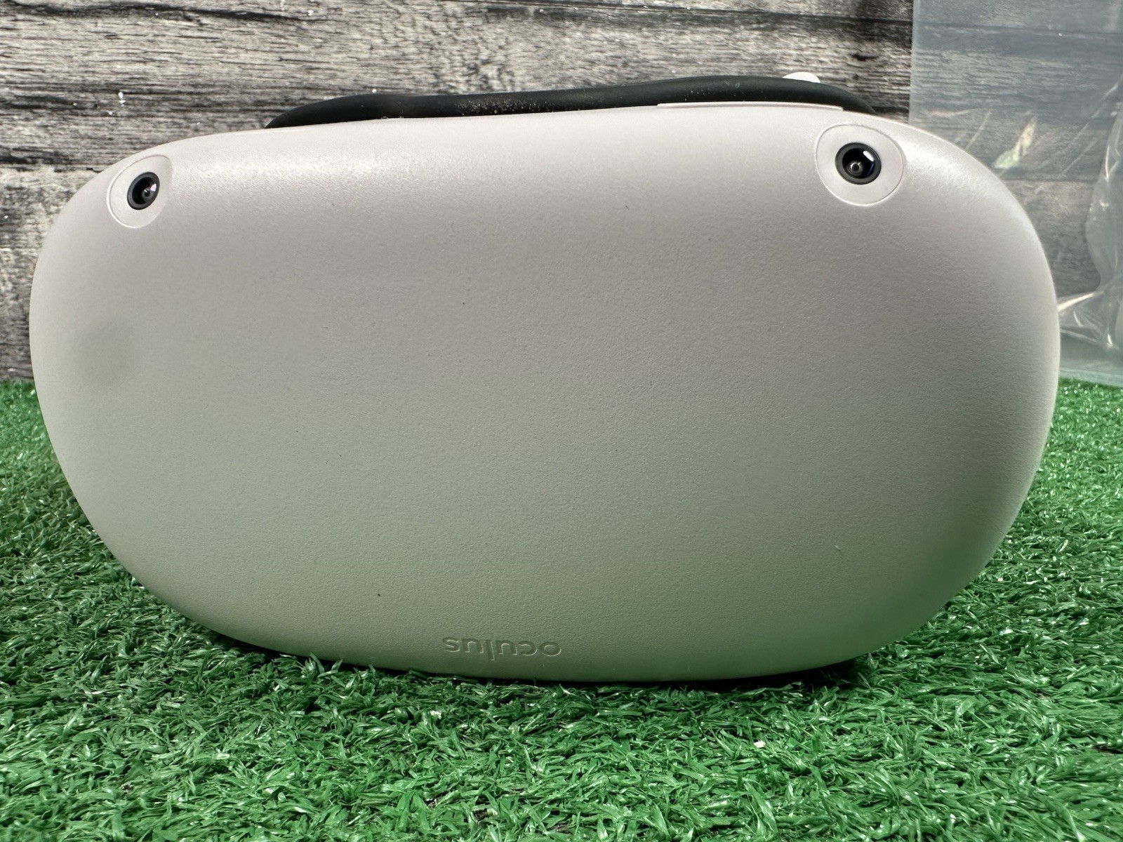 Oculus Meta Quest 2 VR Headset - Headset ONLY No Controllers FREE SHIPPING