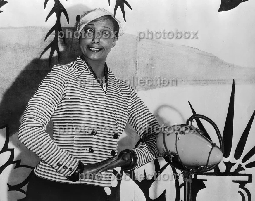 * Josephine Baker - Exclusive PHOTO 589 * - Photo 1/1