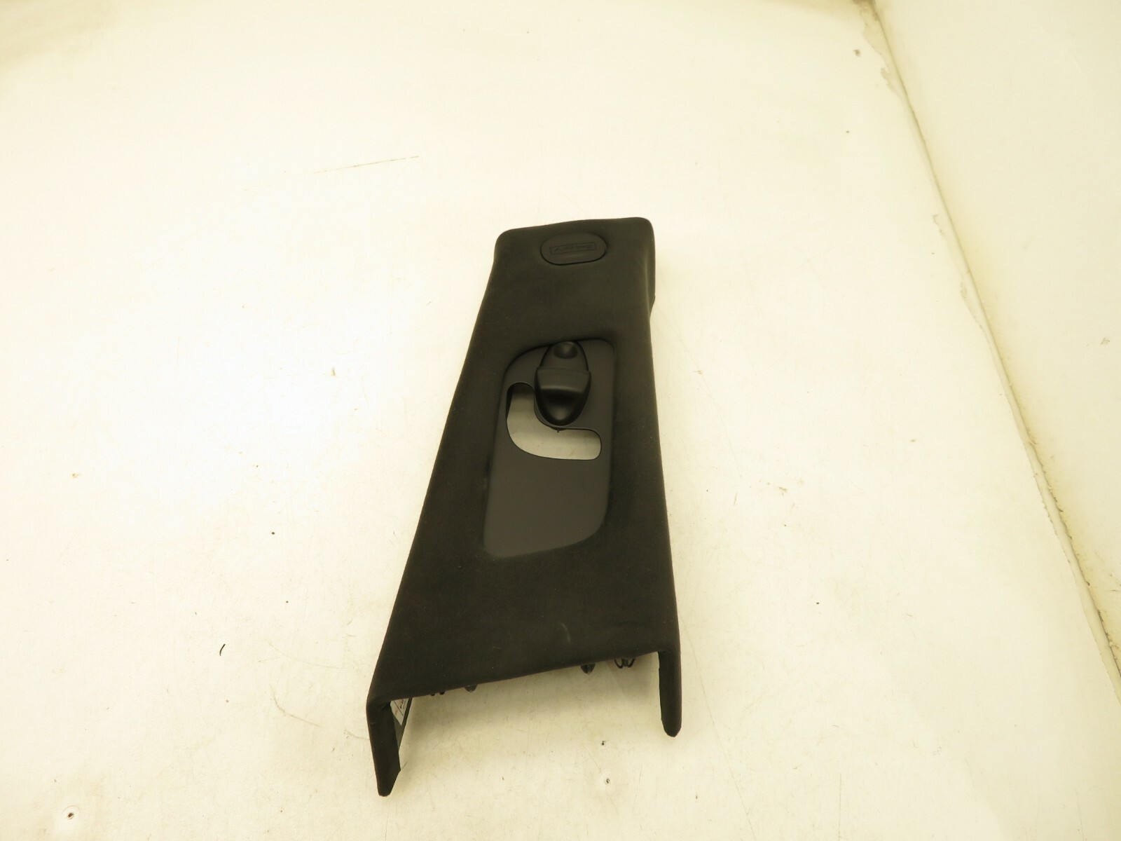 2014 - 2017 MASERATI GHIBLI UPPER RIGHT PASSENGER SIDE B PILLAR TRIM COVER OEM