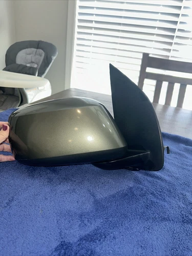 05 NISSAN PATHRFINDER  RH PASSENGER MIRROR 96301 EA204 HEATED  OEM