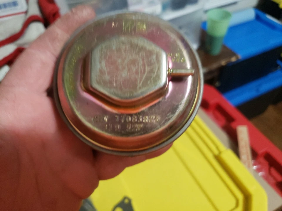 ДЕТАЛЬ КЛАПАНА EGR GM NOS 1983 CHEVROLET CORVETTE IMPALA CAPRICE NO 17083823 - Изображение 3 из 4