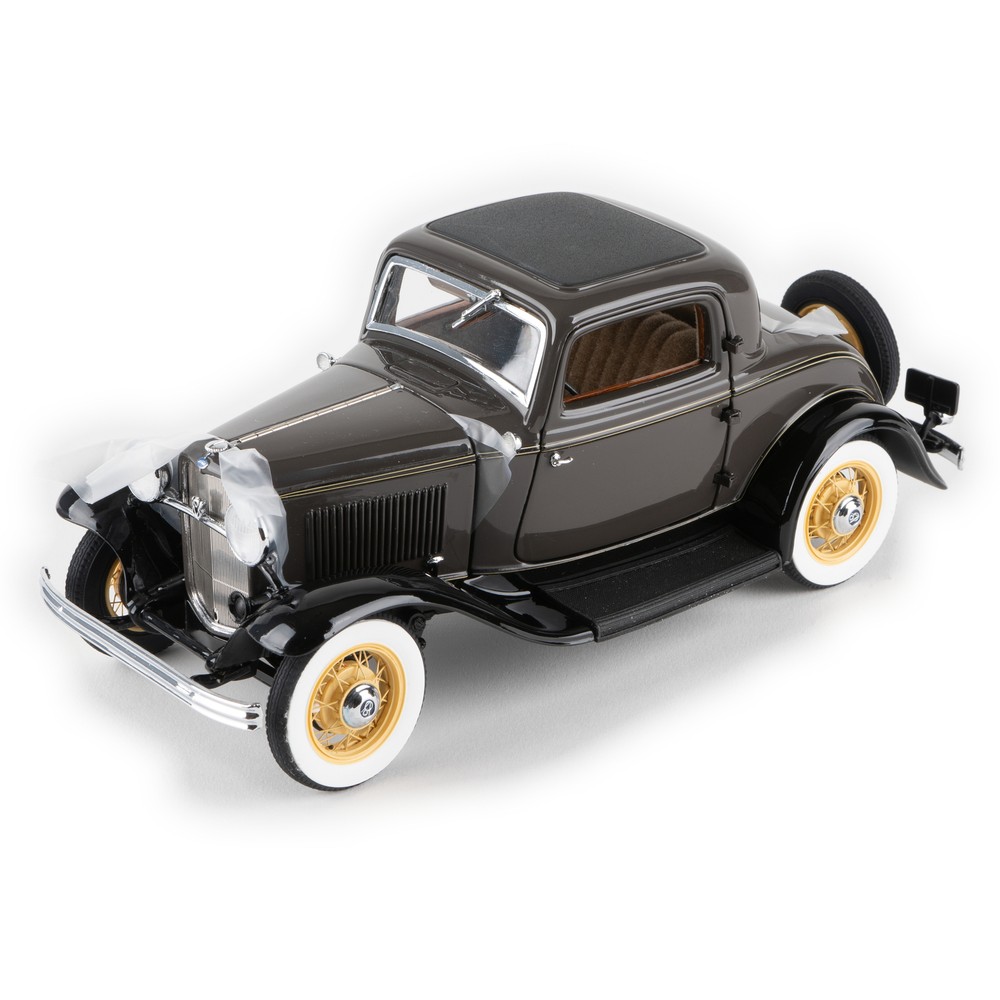 1:24 Scale 1932 Ford Deluxe Coupe Tunis Gray Limited Edition by Danbury Mint
