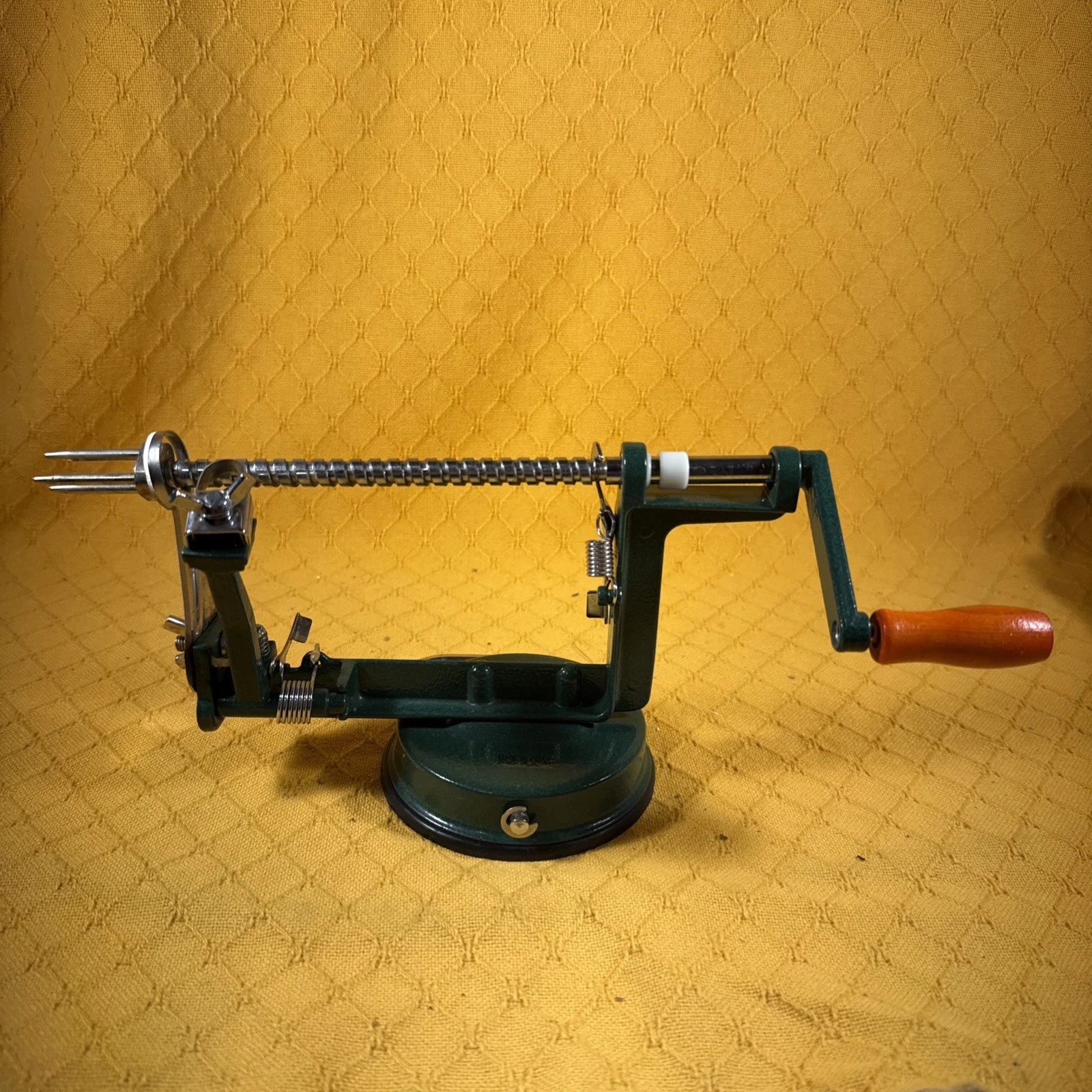 Manual Apple Peeler Corer Slicer Metal Green with Wooden Handle
Opens in a new window or tab