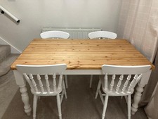 Dining Kitchen Farmhouse Wooden Pine Table And 4 Chairs