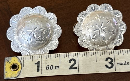 2 Vintage Sterling Silver Concho 1-1/2” Screw-Back Approx. 21g - Imagen 4 de 7
