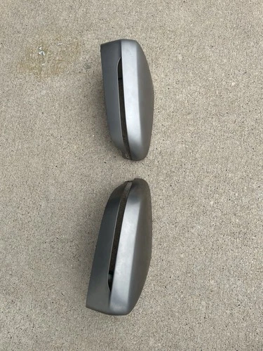 BMW 5 Series Mirror Cover 2017-2020. Used Set In Great Condition!