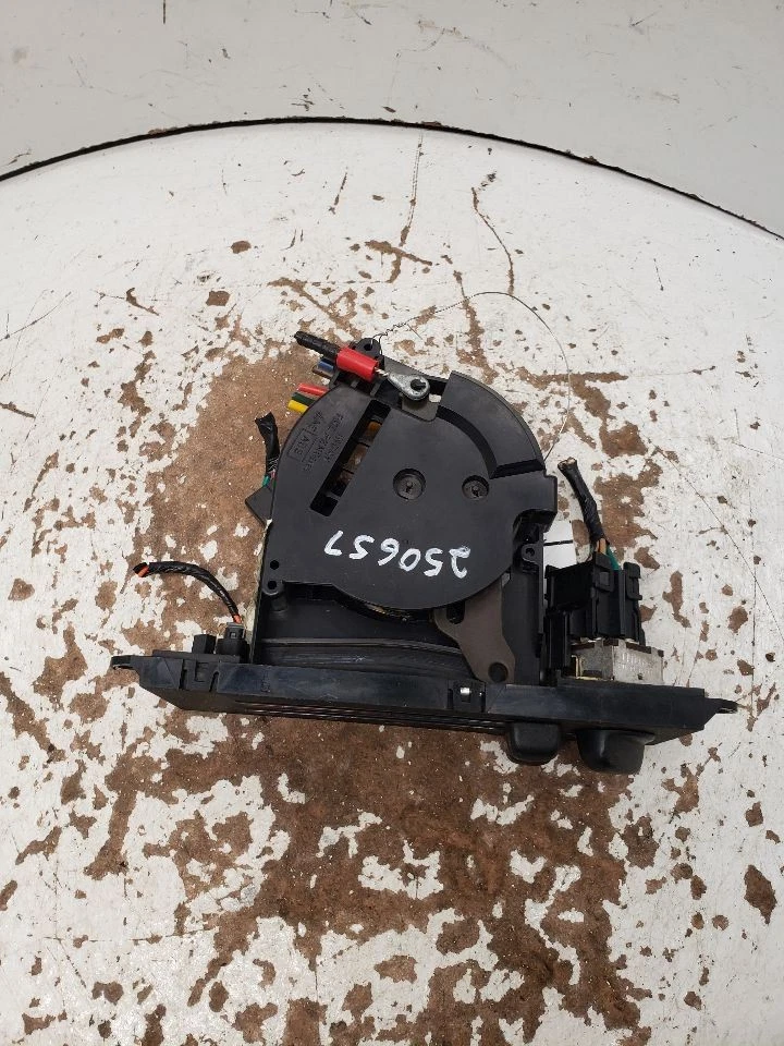 Temperature Control Without AC Fits 97-98 WRANGLER 1419748 - Image 2 of 4