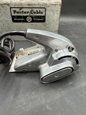 Couteau Camillus modèle ST6, avec étui
