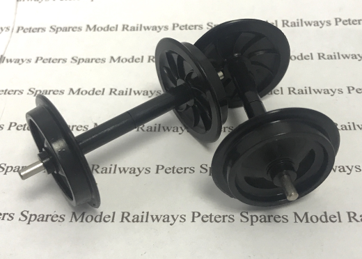 LGB 67401 Solid Disc Plastic Wheelset On Metal Axles (Pk2)