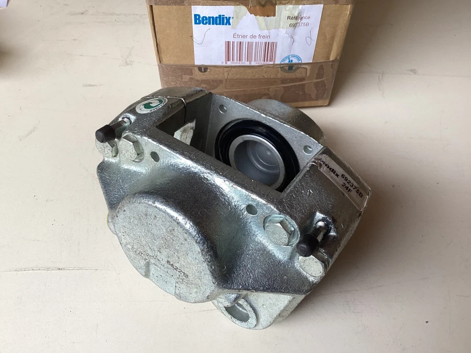 Étrier de frein AVANT GAUCHE BENDIX 692375B pour VOLKSWAGEN LT40 55 - Photo 1/1