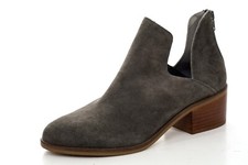 NWOB Steve Madden Lancaster Bootie Ankle Boots Shoes slip on Sz 9M
