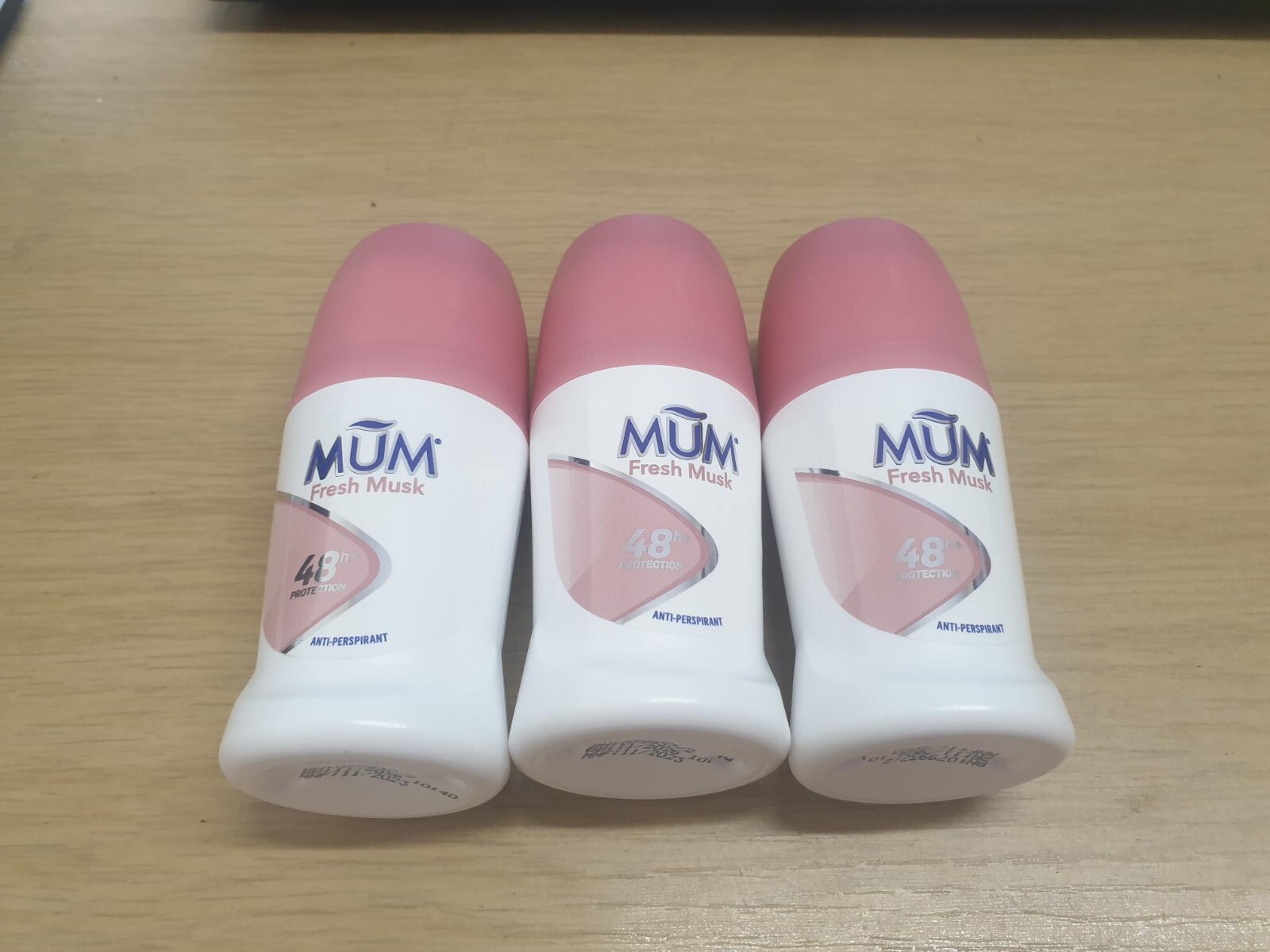 Mum Fresh Musk Anti-Perspirant Roll On 45ml X3 JUST £9.49 FREE POST