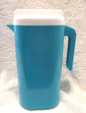 Vintage~Lipton Iced Tea Plastic Pitcher~Aqua and White Colors~1970's