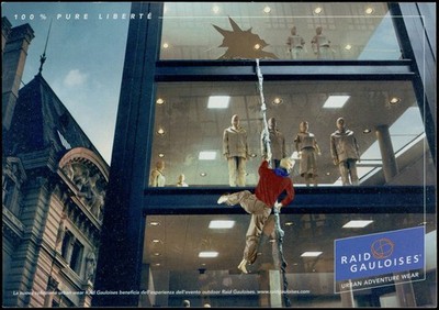 advertising postcard PROMOCARD no.3241 RAID GAULOISES POINTS OF SALE WEAR