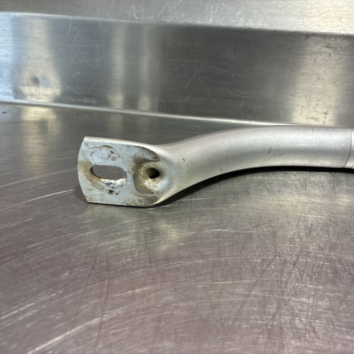 International 4700 ALUMINUM 20.5(in) Grab Handle, Cab Entry (Front) - Used - Picture 10 of 11