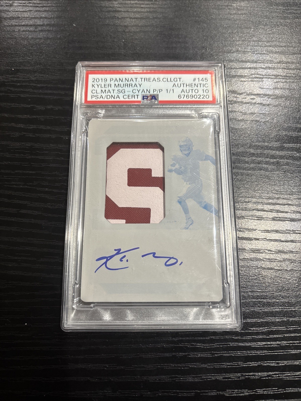 Kyler Murray Panini National Treasures Collegiate #145 College Materials Signatures-Black Printing Plate 1/1