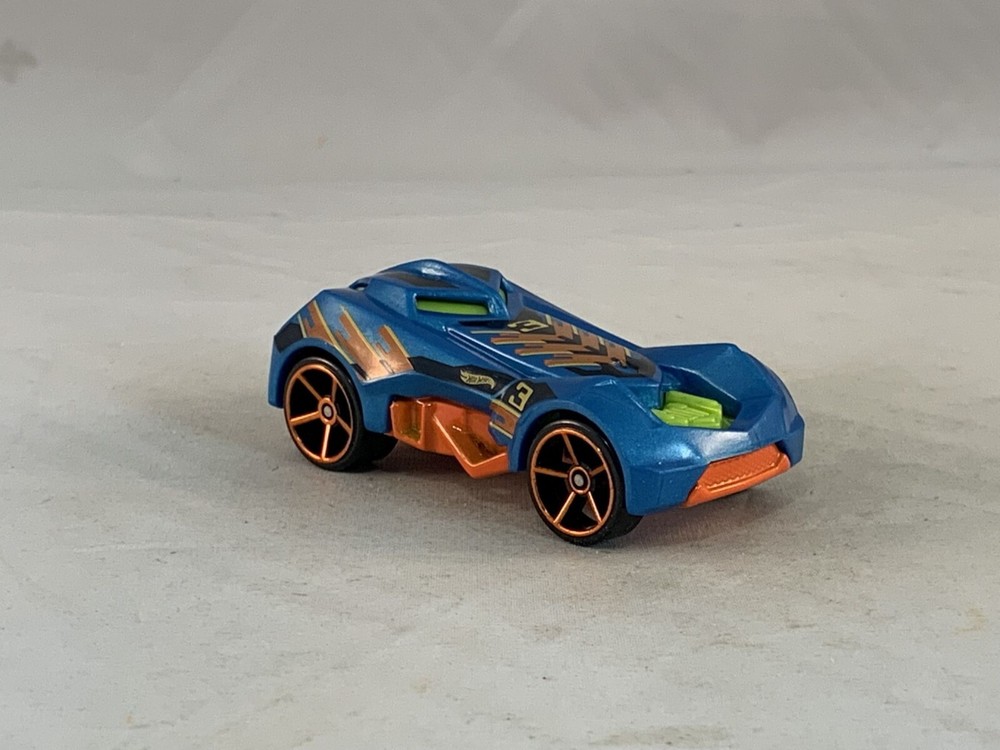 2017 Hot Wheels Multipack RD-03 Blue OH5SPs