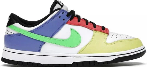 Nike Dunk Low Green Strike W