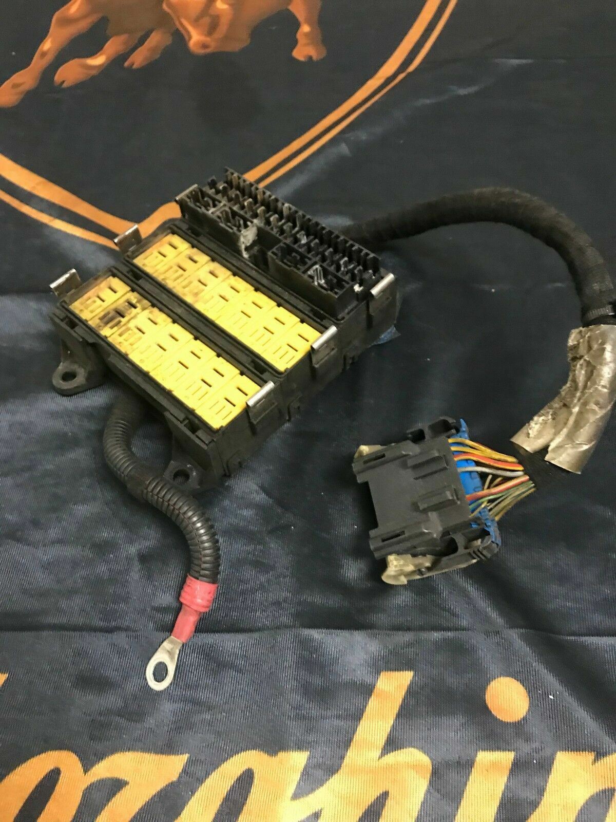 LAMBORGHINI MURCIELAGO RELAY FUSE BOX OEM 410971258A
