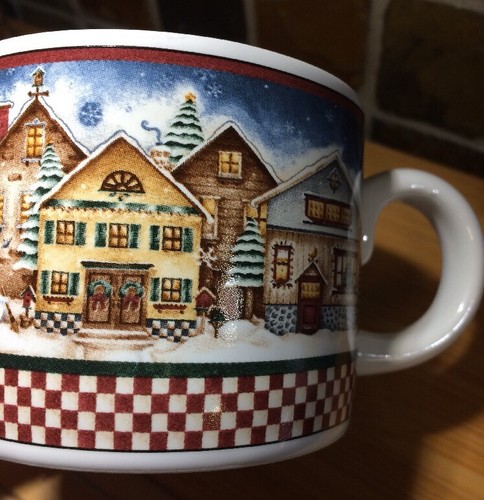 Lot of 2 8 Oz Sakura SNOW ANGEL VILLAGE Tea Cups Mugs EUC Debbie Mumm Christmas - Picture 5 of 8
