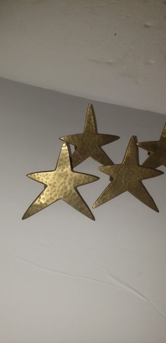 4 ANELLI TOVAGLIOLO STELLATO IN OTTONE MARTELLATO VINTAGE PRIMITVE PRIM CASALE SET 4 LUGLIO - Foto 2 di 6