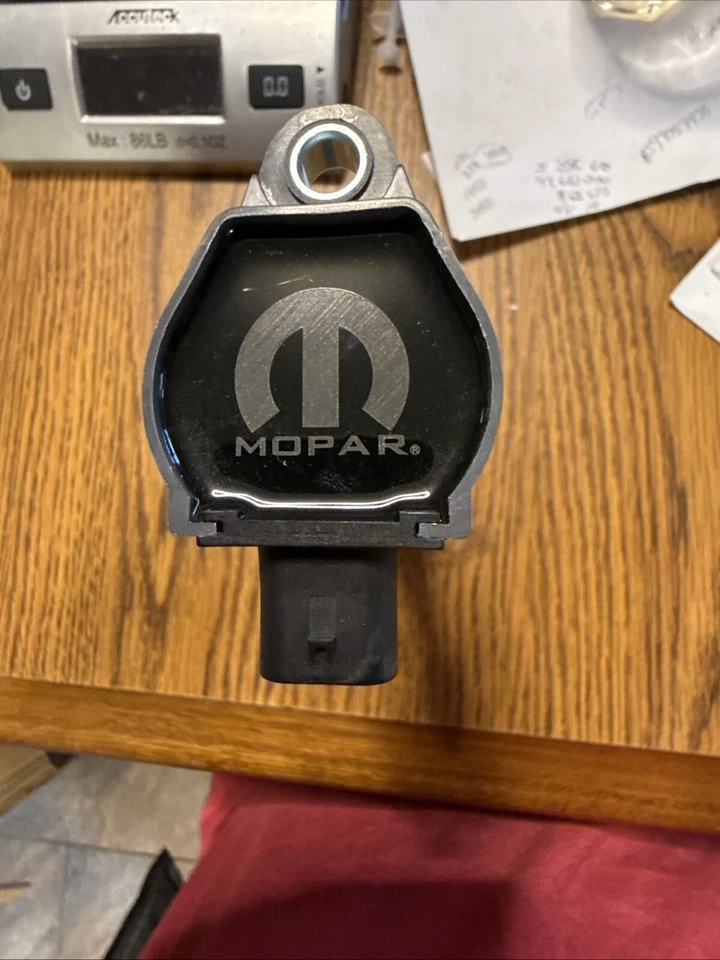 Bobina de encendido Mopar original 4606869AD 2006-2011 TODO V6 4,0 L 2,7 L 3,5 L 300 NITRO Foto 4 de 4
