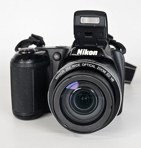 Nikon Coolpix L320 Digitalkamera [16 Megapixel  26-Fach Optischer Zoom] Bridge